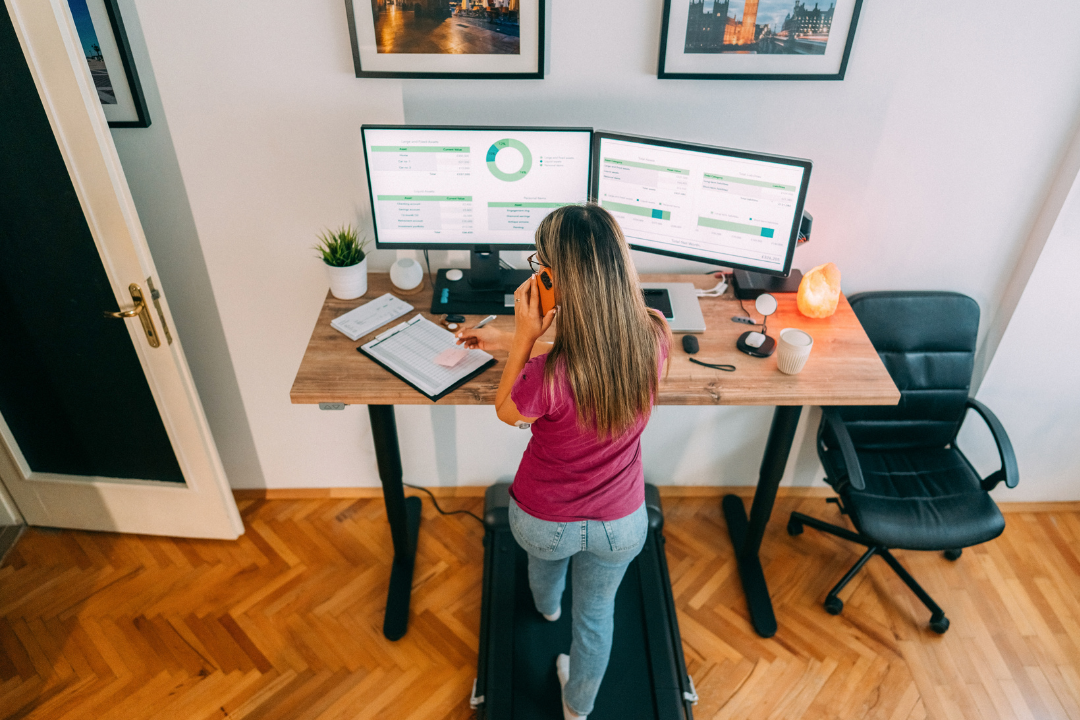 Comment organiser ton espace de travail à la maison pour mieux te concentrer
